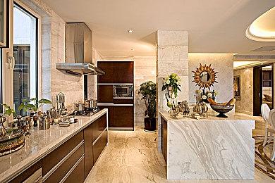 《Apex英雄》纽卡斯尔外域故事“英雄”CG公布